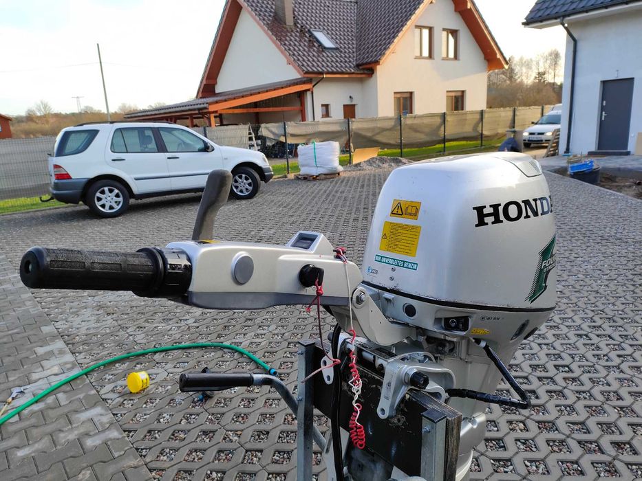 Silnik zaburtowy Honda BF25  power trym multirumpel FILM