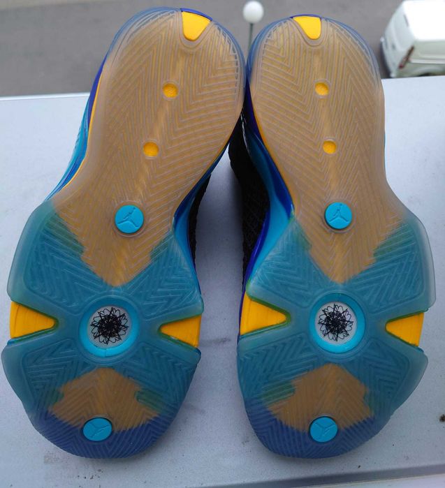 Air Jordan XXXVIII „Aqua”