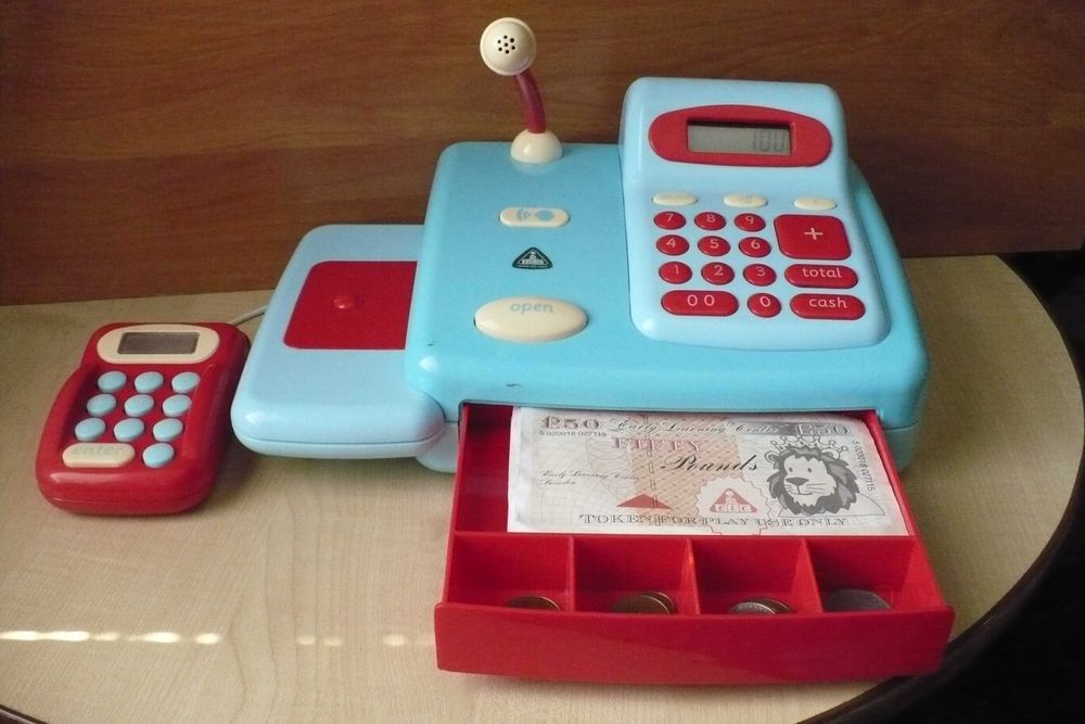 kasa sklepowa, kasa interaktywna, zabawka dydaktyczna, sklep