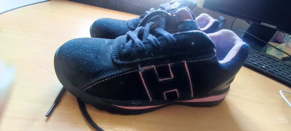 Кроссовки рабочие женские Reis