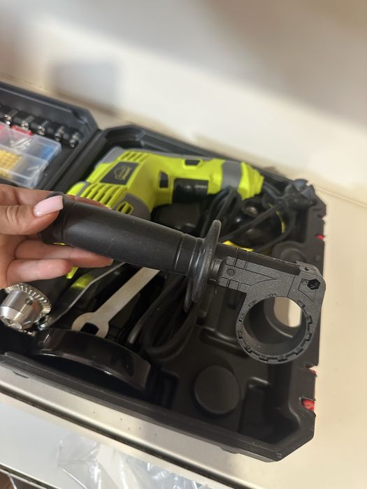 Wiertarko-wkrętarka udarowa DEWINNER Drill 710W