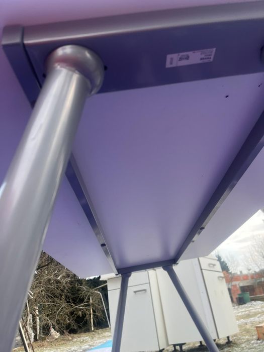 Białe stoły/biurka z regulacja