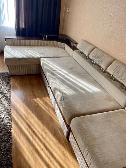 Большой диван / Велий диван