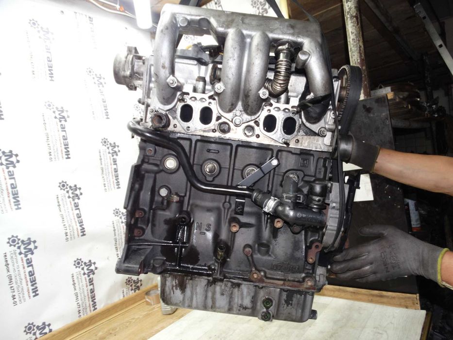 Двигун Мотор Citroen Jumper Berlingo Peugeot Boxer Partner 1.9D XUD9