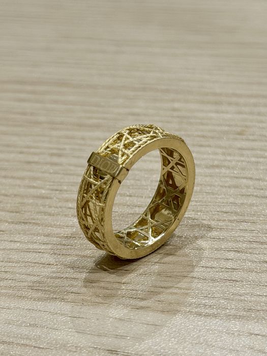 Pierścionek typu Dior