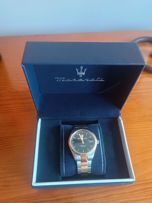 Relógio Maserati com caixa