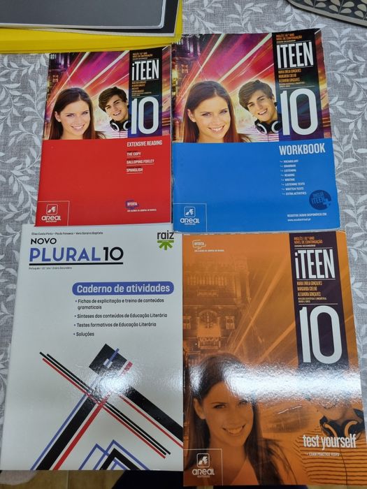 Livros fichas 10/11/12 + cadernos