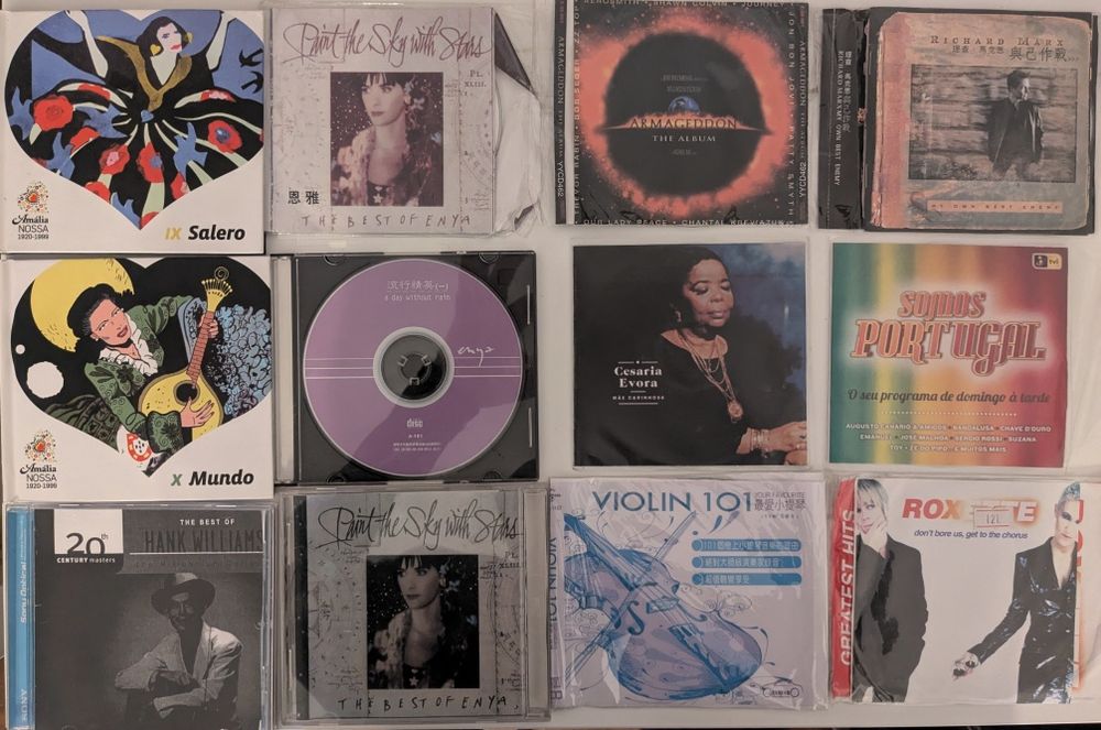 150 CDS de Música novos, 5€ cada