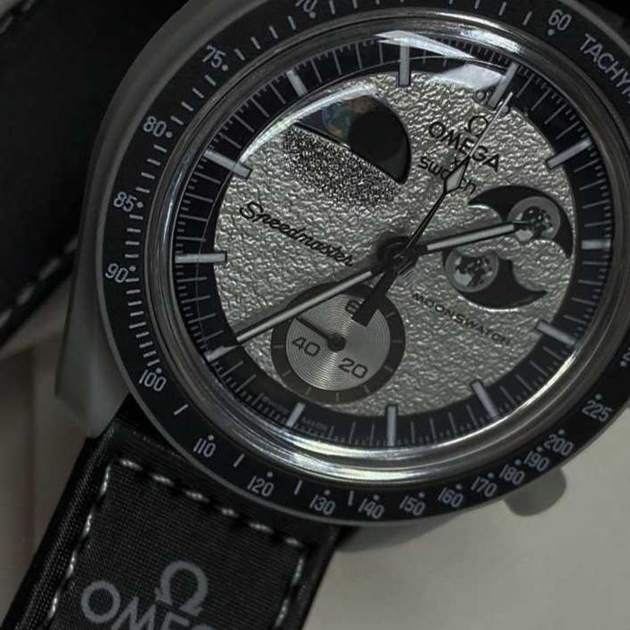 Zegarek inspirowany Ziemią - ostatnie sztuki w kolekcji!