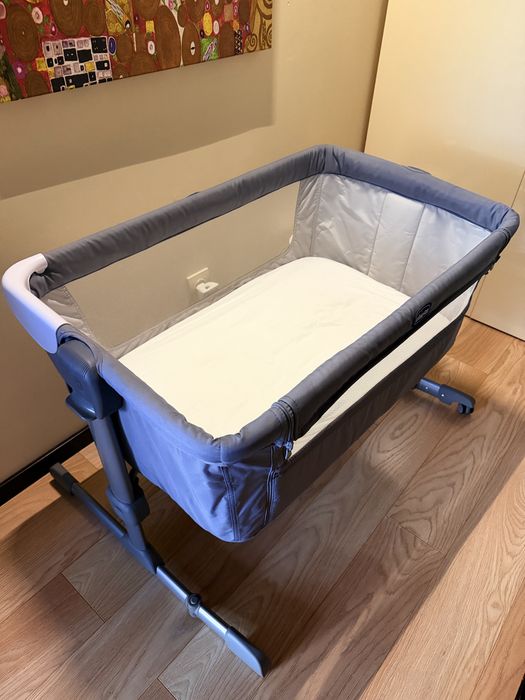 Łóżeczko dostawne Chicco Next2Me Essential + 3 prześcieradła