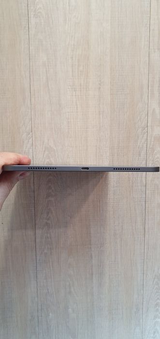 IPadAir 5 в ідеальному стані Wi-Fi