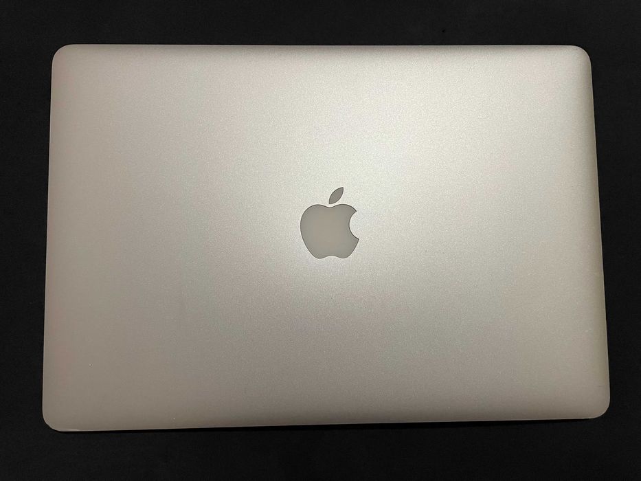 Apple Macbook Pro 2015 15” 16/256GB [i7 2.2] [85%]