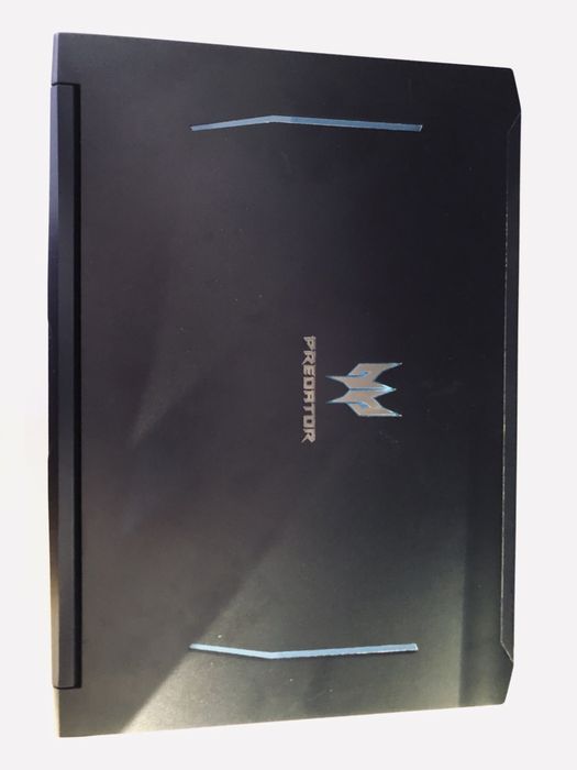 Acer Predator Helios 300 – USZKODZONY – GTX 1660 Ti / Intel Core i7 9. gen