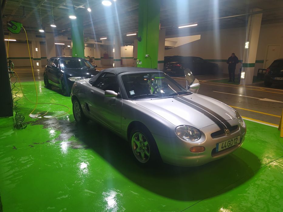 MG MGF.