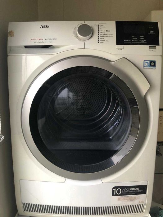 Secadora AEG 8kg Bomba de Calor
