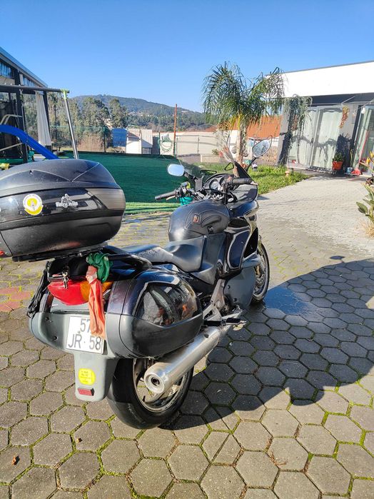 Moto Honda Deauville 650