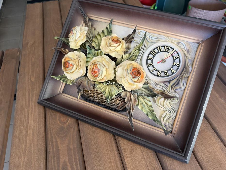 Продам уличный стол со скамейками