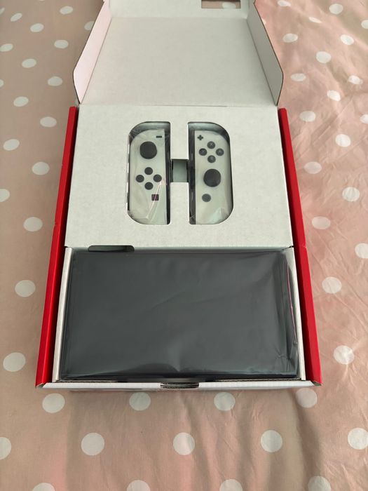 Nintendo Switch Oled 64Gb