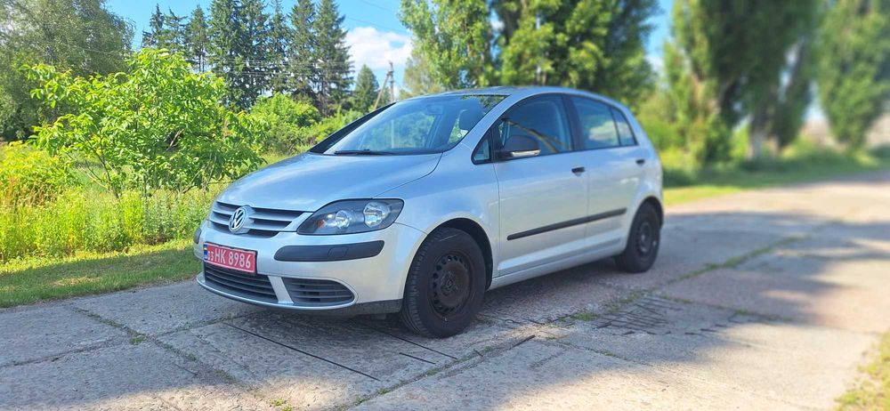 Легковий автомобіль