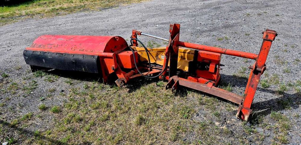 Kosiarka Bijakowa Mulczer Ducker 150 Czołowa 02r