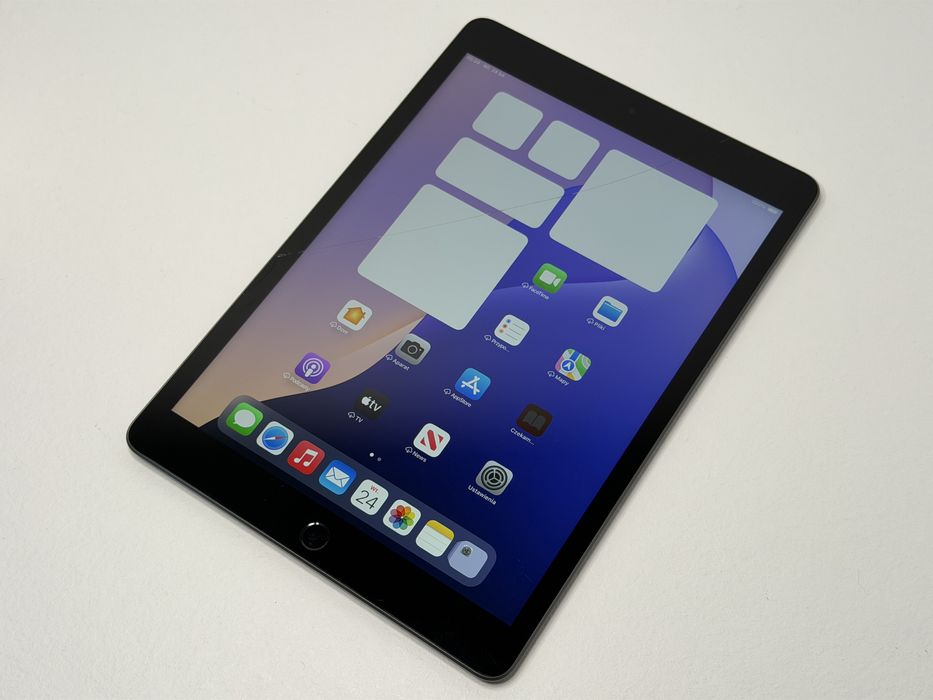 iPad 9. gen. (A2602) - 64GB - faktura VAT 23%