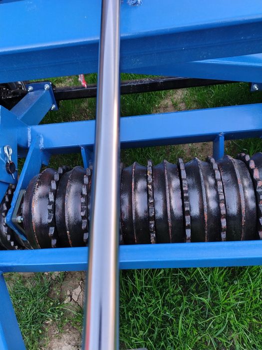 Siłownik hydrauliczny dwustronny 40/22/800