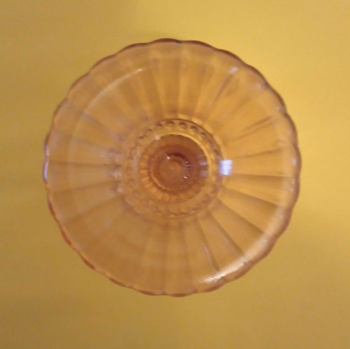 Sprzedam cukiernicę/bombonierę z kolorowego szkła PRL