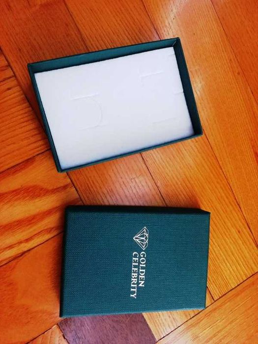 Pudełko na biżuterię, eleganckie - w kolorze zieleni, nowe