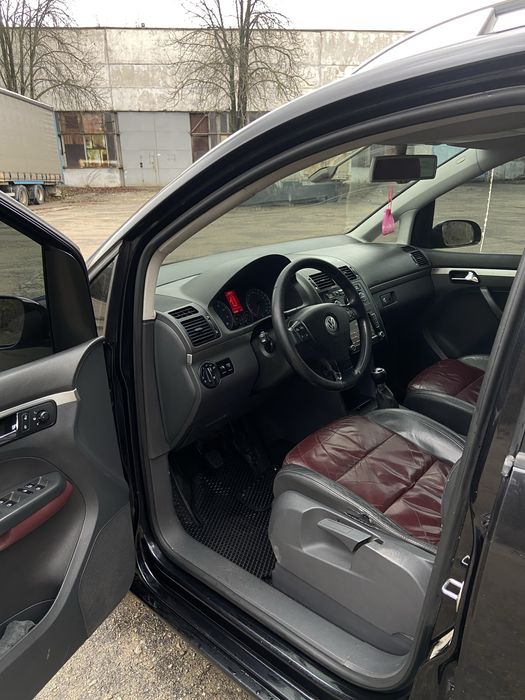 Volkswagen Touran 2006 1,4 tsi