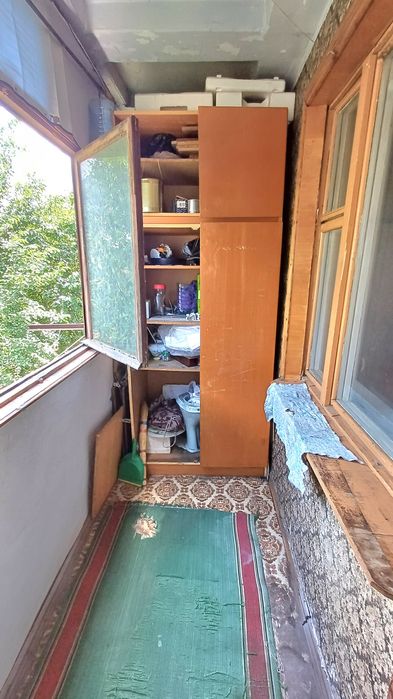 Продам 2-х комнатную "Чешку" 53 м2 на 3/10 в Центре