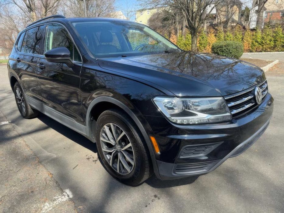 Volkswagen Tiguan      2019