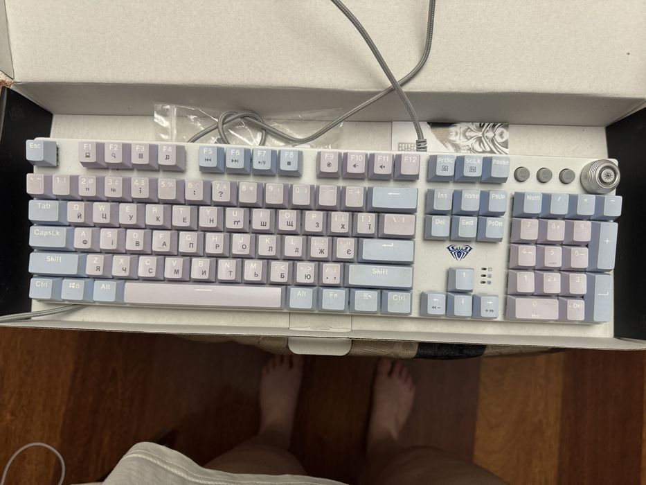 Клавиатура проводная Aula F2088 Pro Mechanical White/Violet + 9 Purple keys
