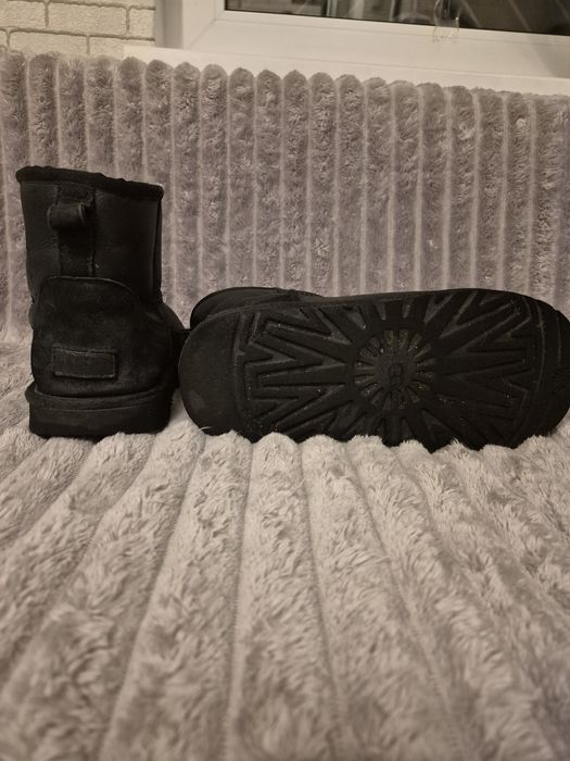 Чоловічі  теплі уги