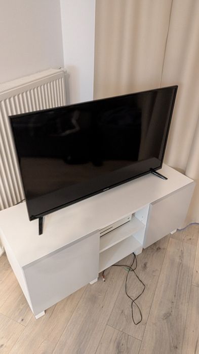 Telewizor Manta 40 cali