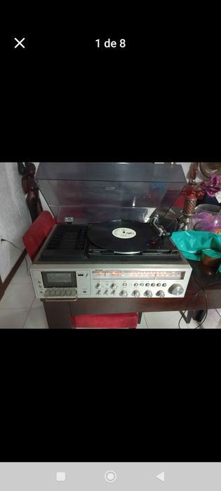 Rádios antigos e aparelhos musica