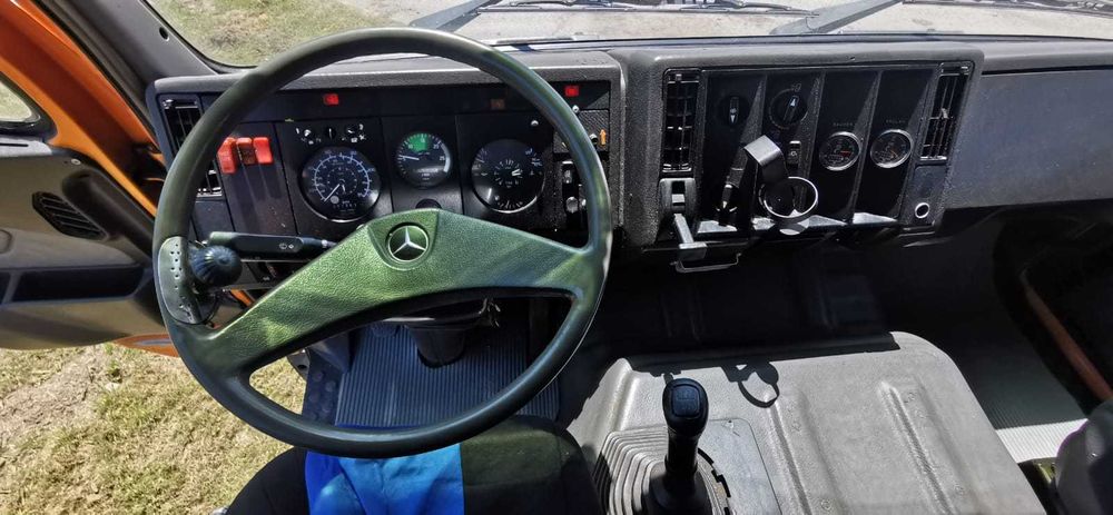 Samochód  asenizacyjny Mercedes 1726 WUKO