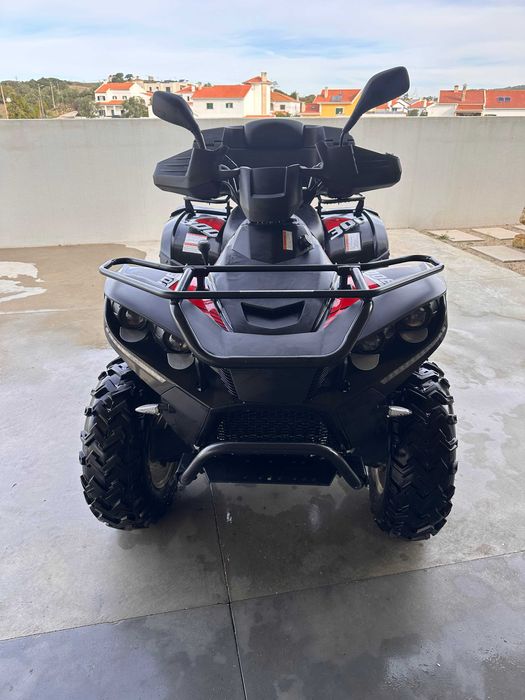 Moto4 Linhai LH300 4X4 C/ Bola de Reboque e Top Case