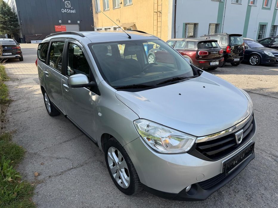Dacia Lodgy