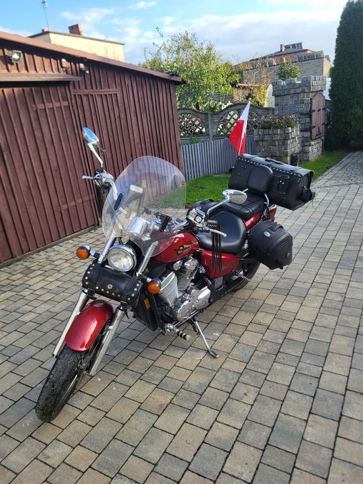 Honda shadow 600 vlx wersja USA ubrany w kufry rok 2003