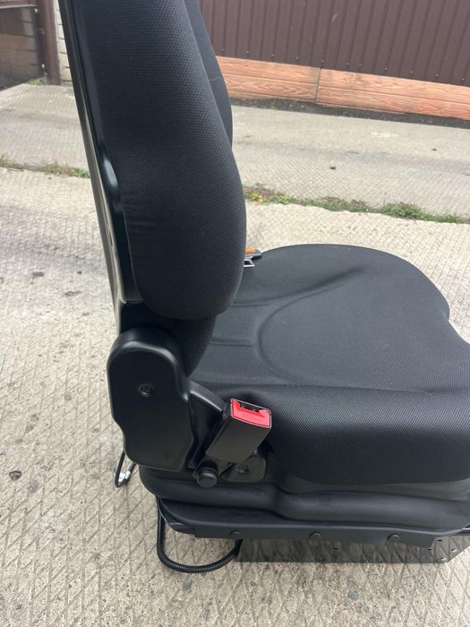 Продам сиденье Пилот маниту . Состояние  идеальное, новое.