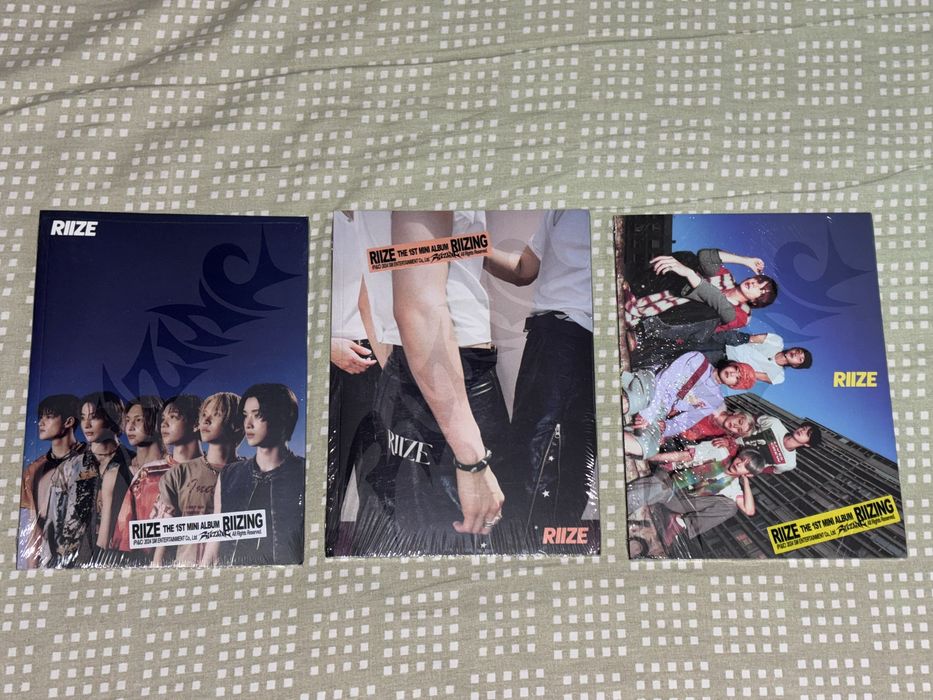 Нові альбоми RIIZE - RIIZING