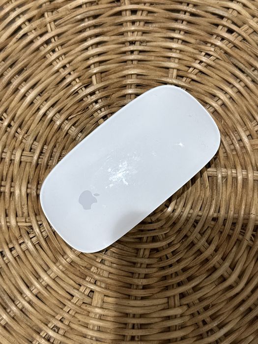 Apple Magic Mouse 2 A1657 biała stan idealny
