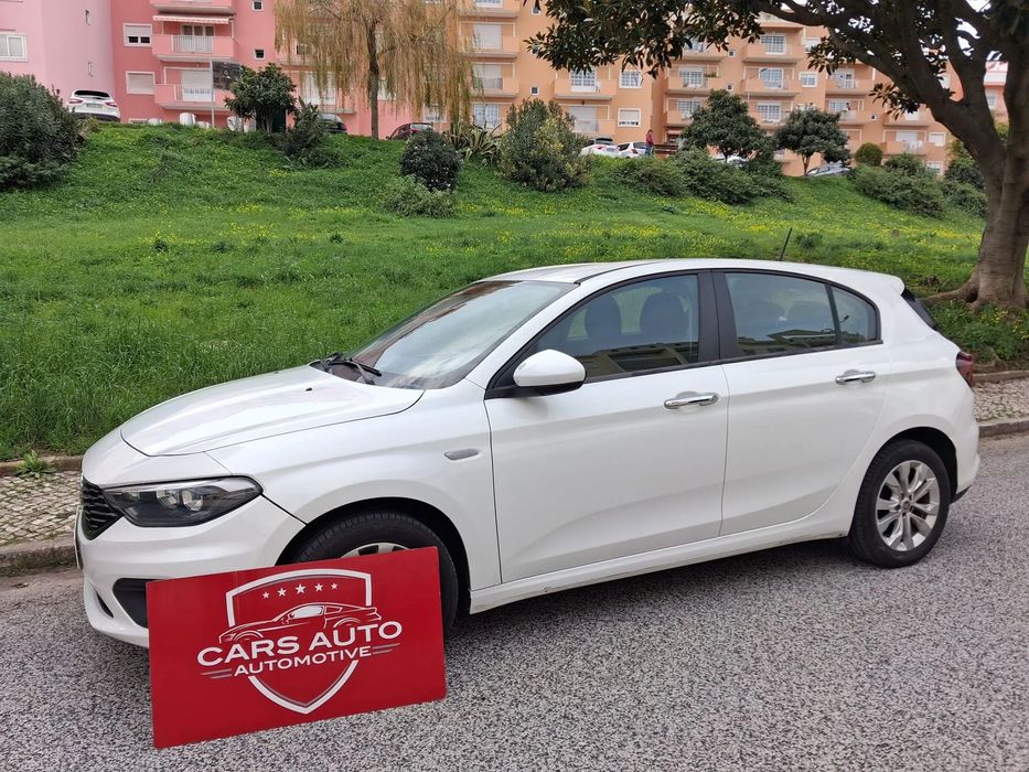 Fiat Tipo 1.3 M-Jet Lounge Tech