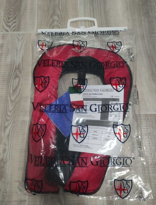 Жилет спасательный автоматический Италия