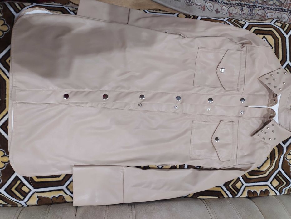 Шкіряна сукня для дівчинки