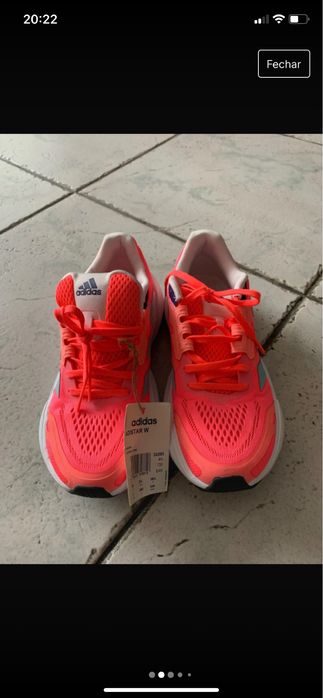 Sapatilhas de corrida adidas adistar