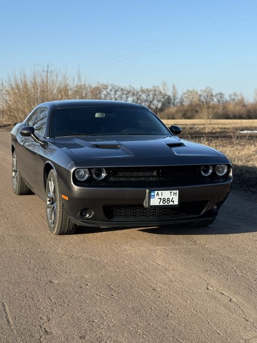 Dodge challenger