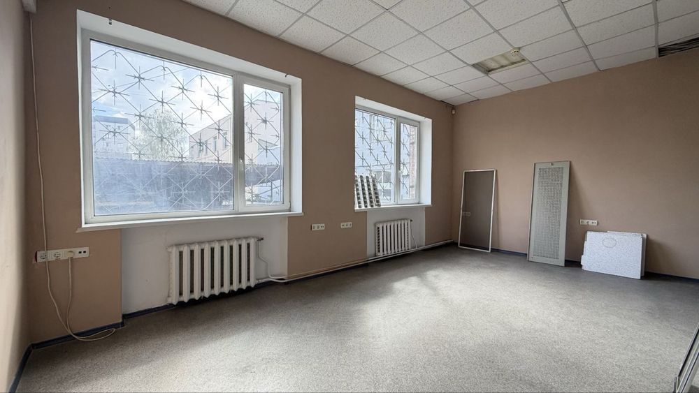 Продаж приміщення вільного призначення