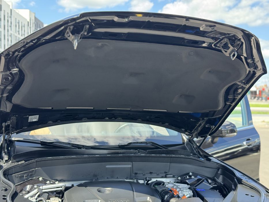 Volvo XC90 2.0 гібрид