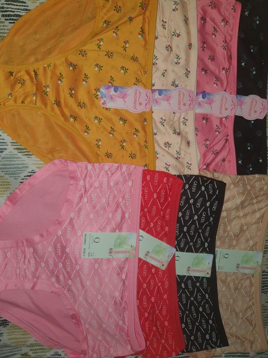 Жіночі трусики різні розміри